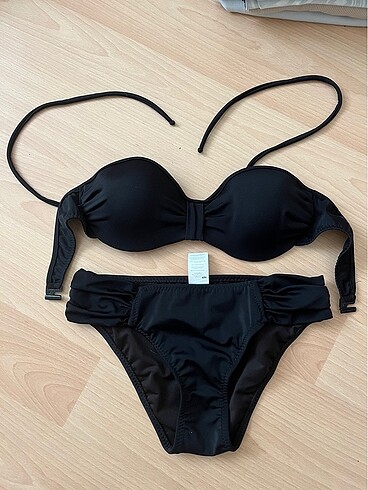 Siyah S beden bikini