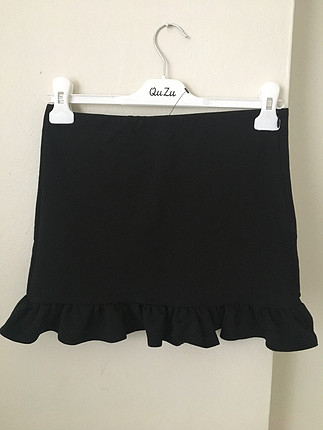 Siyah mini etek
