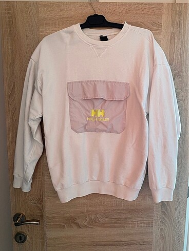 helly hansen sweatshirt