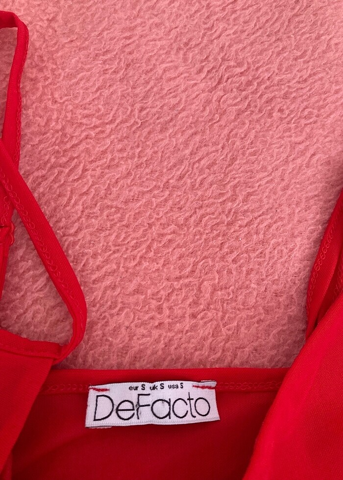 kırmızı bluz - Görsel 2