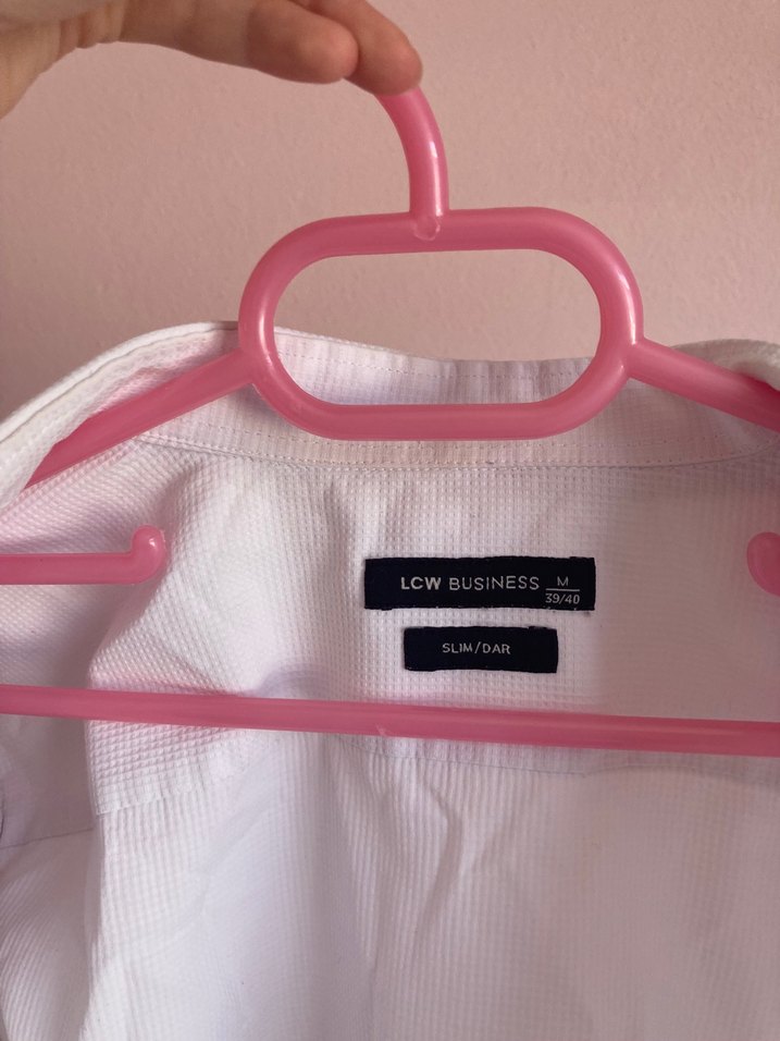 Düğmeli Beyaz Erkek Gömlek - Görsel 2