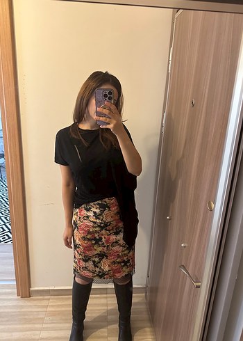 Gül desenli kalem etek diz boyunda - Görsel 2