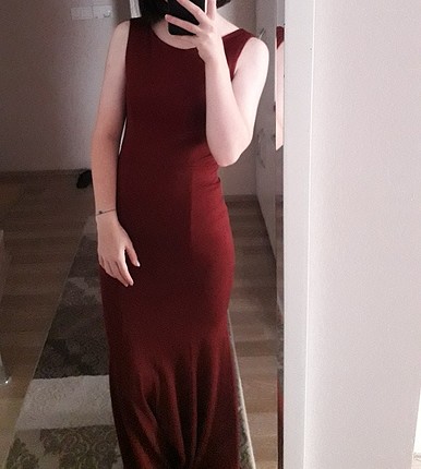 bordo balık elbise