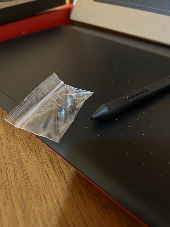 One by Wacom Kırmızı Grafik Tablet - Görsel 3