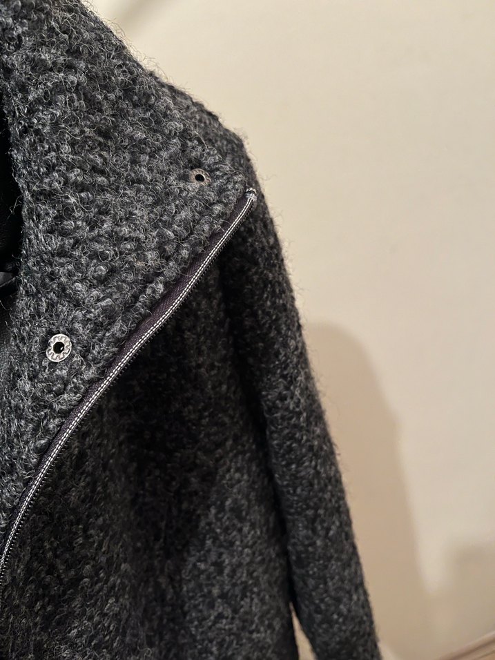 Koyu Gri Yünlü Kadın Kaban - Görsel 3
