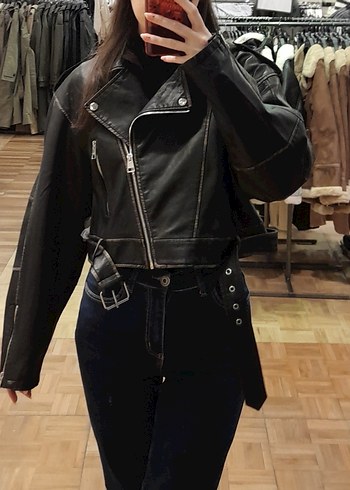 Kadın Siyah Kemerli Pull and bear Deri Biker Ceket - Görsel 2