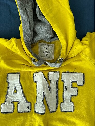 Abercrombie sweatshirt