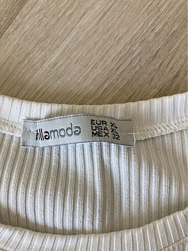 xl Beden Beyaz crop