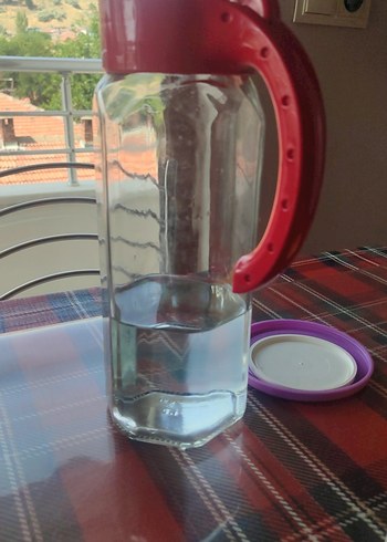Paşabahçe kırmızı kulplu sürahi
