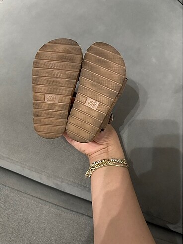 20 Beden H&M bebek sandalet