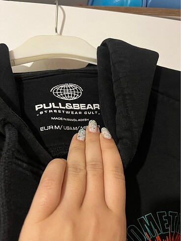m Beden siyah Renk Pull&bear sweatshirt