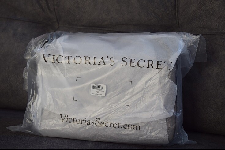  Beden Victoria?s Secret orta boy omuz çantası