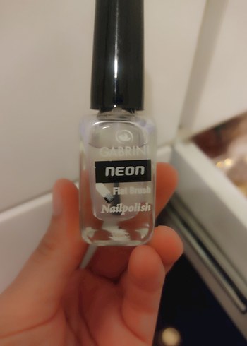 Gabrini Neon Beyaz Parlak Oje