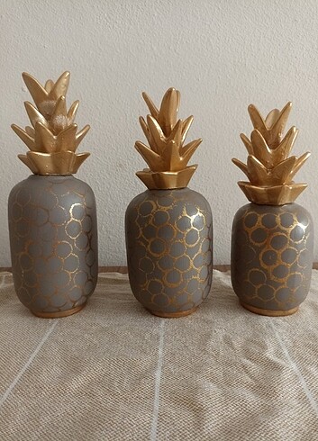 Ananas şeklinde biblo 