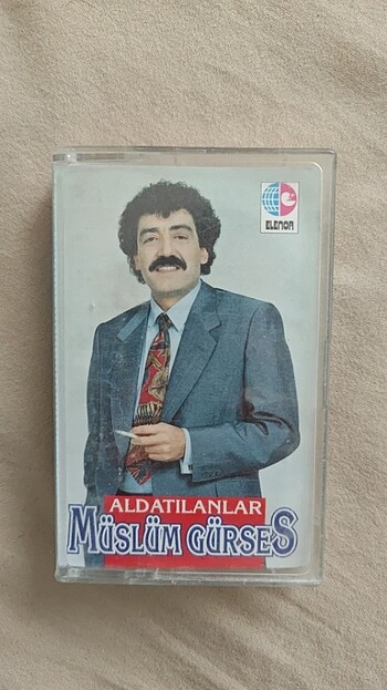 Müslüm Gürses Aldatilanlar elenor kaset