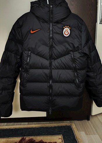 Galatasaray Nike Kapüşonlu Erkek Şişme Mont - Görsel 2