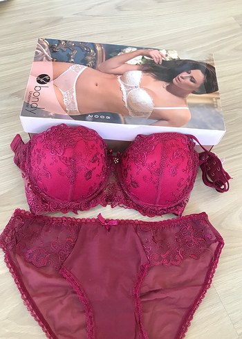 Bordo Bohem Tarzı Desenli Mini Sütyen Takımı