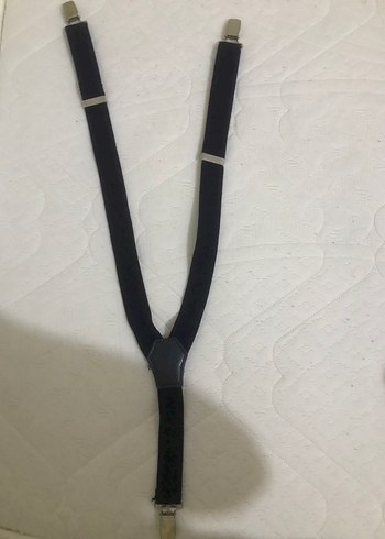 Kırmızı Nakışlı Süet Çocuk Askısı - Görsel 2