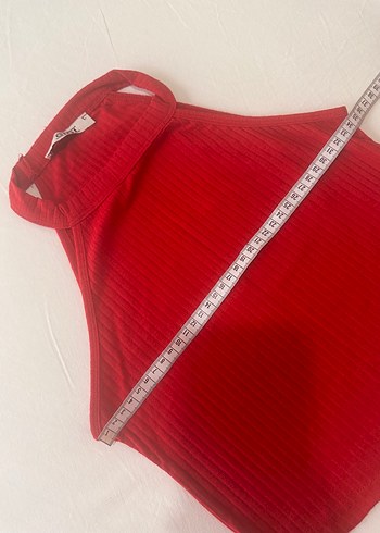 Kırmızı Mini Yüksek Yakalı Kadın Atlet - Görsel 2