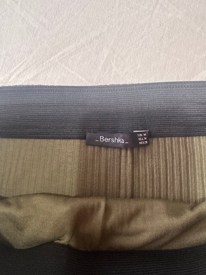 Siyah Pileli Hamile Uzun Etek - Görsel 2