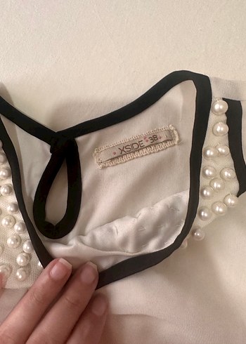 Kolsuz, Yaka Detaylı Midi Elbise - Görsel 3