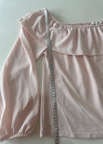 Pembe Volanlı Kayık Yaka Kadın Bluz - Görsel 3