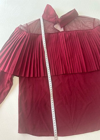 Bordo Pileli Yüksek Yakalı Kadın Bluz - Görsel 2