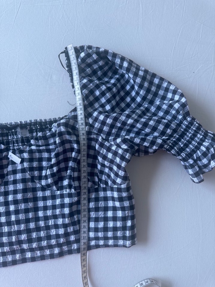 Kadın Gri Kareli Fırfırlı Mini Bluz - Görsel 3