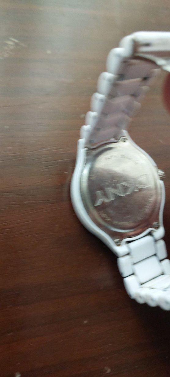 DKNY orjjnal saatcide cami temizlenecek b hic bir sorunuz yok - Görsel 3