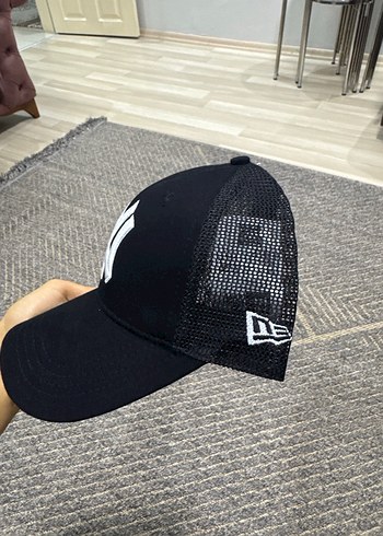 NEW ERA SİYAH ŞAPKA - Görsel 2