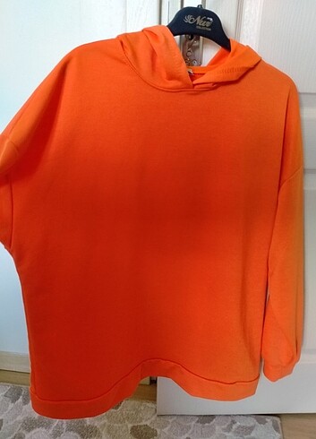 m Beden turuncu Renk sweatshirt