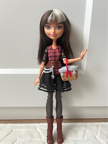 Ever after high cerise hood