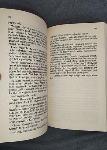 Vatan Toprağı - Mükerrem Kamil Su - Görsel 3