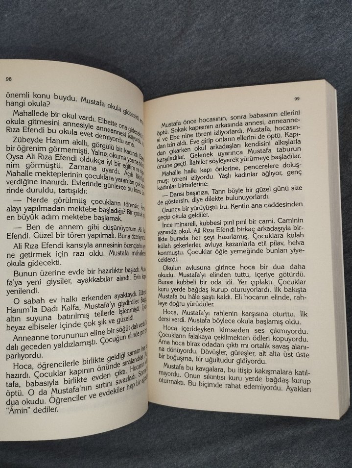 Vatan Toprağı - Mükerrem Kamil Su - Görsel 2