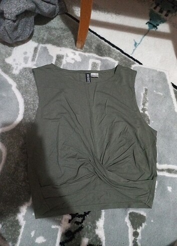 H&m buzgu detayli crop