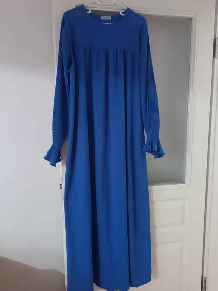 Diger Mavi Piliseli Uzun Elbise - Görsel 2