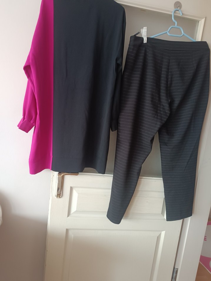 Kadın Pileli Kumaş Pantolon - Görsel 4