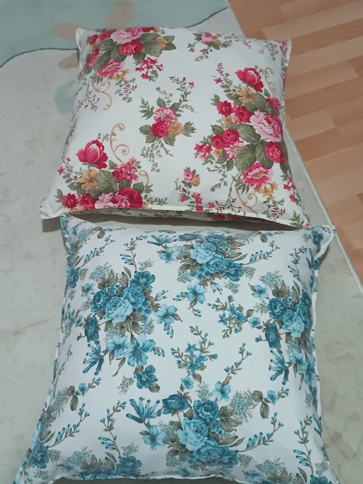 Çiçek Desenli Pastel Renkli Kırlentler - Görsel 2