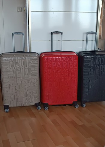 Alberto Guardiani Sehir Yazili 3 Tekerlekli Genis Hacimli Valiz