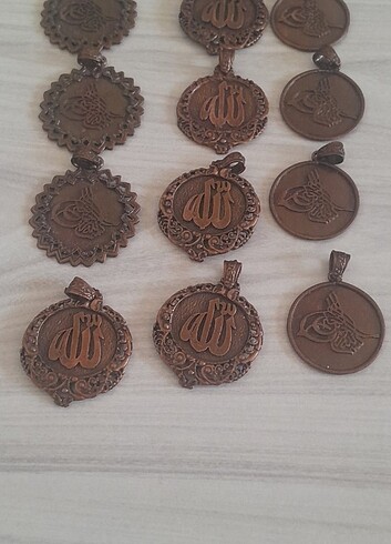 Diğer Bronz kolye uçları 3 farklı model