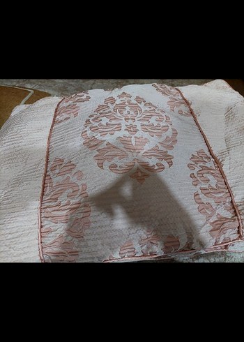 Nakışlı Pembe Yatak Örtüsü - Görsel 5