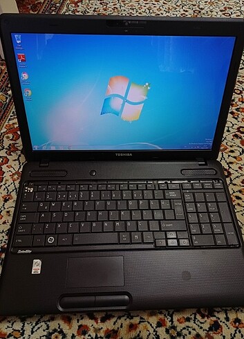 TOSHIBA LAPTOP 