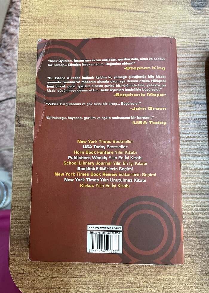 Ateşi Yakalamak Suzanne Collins - Görsel 2