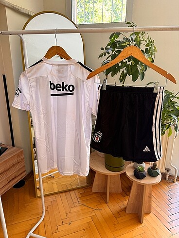 Diğer Beşiktaş 164 Beden 13-14 Yaş Çocuk Forma&Şort Takım