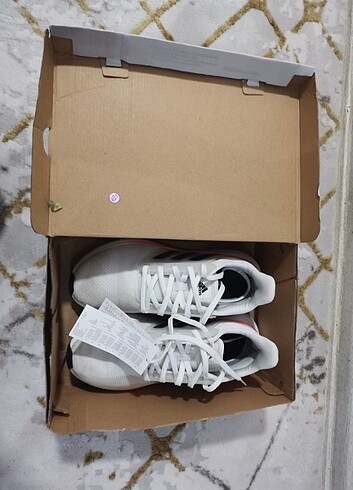 ORİJİNAL adidas ayakkabı 