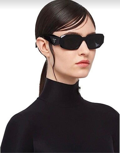 Prada gözlük