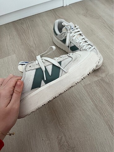 37,5 Beden New balance ayakkabı