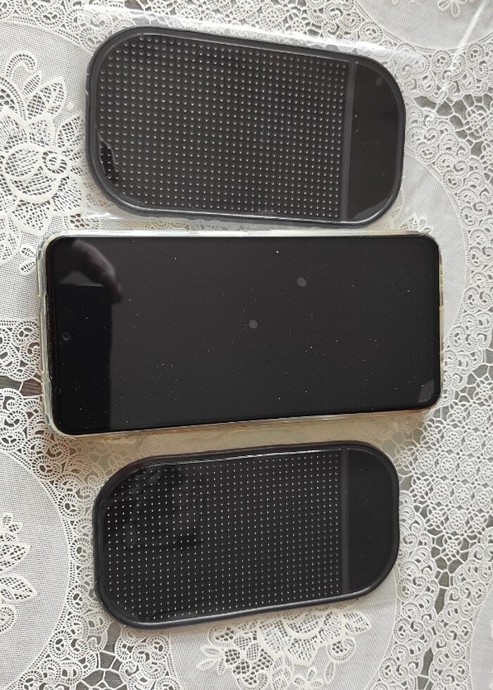 Araç telefpn tutucu ped - Görsel 3