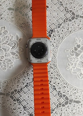 Turuncu Kayışlı Gri Akıllı Saat - Görsel 2