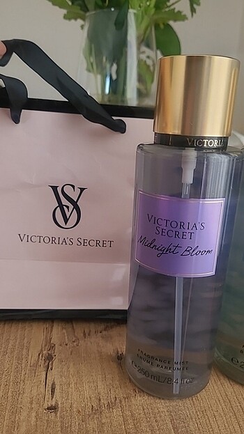  Beden Renk Victoria's Secret Midnight Bloom
